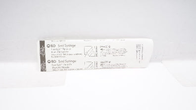 BD 305062 Syringe Luer-Lock Tip 5ml with Blunt Fill Ndle 18G x 1 1/2inch